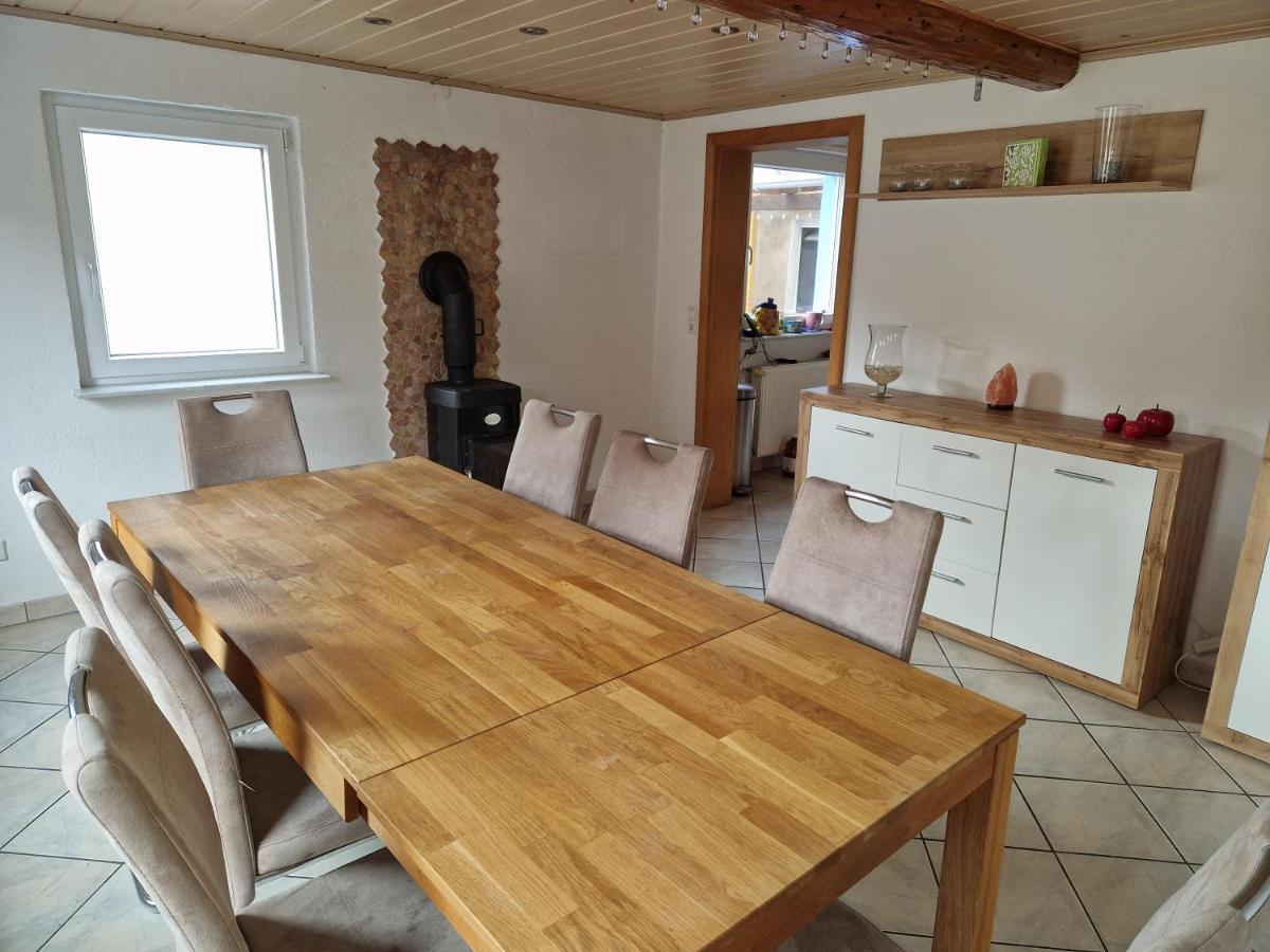 Ferienwohnung Blumenshein Bei Speyer Karlsruhe Familienfreundlich 5 Pers Zeiskam Luaran gambar